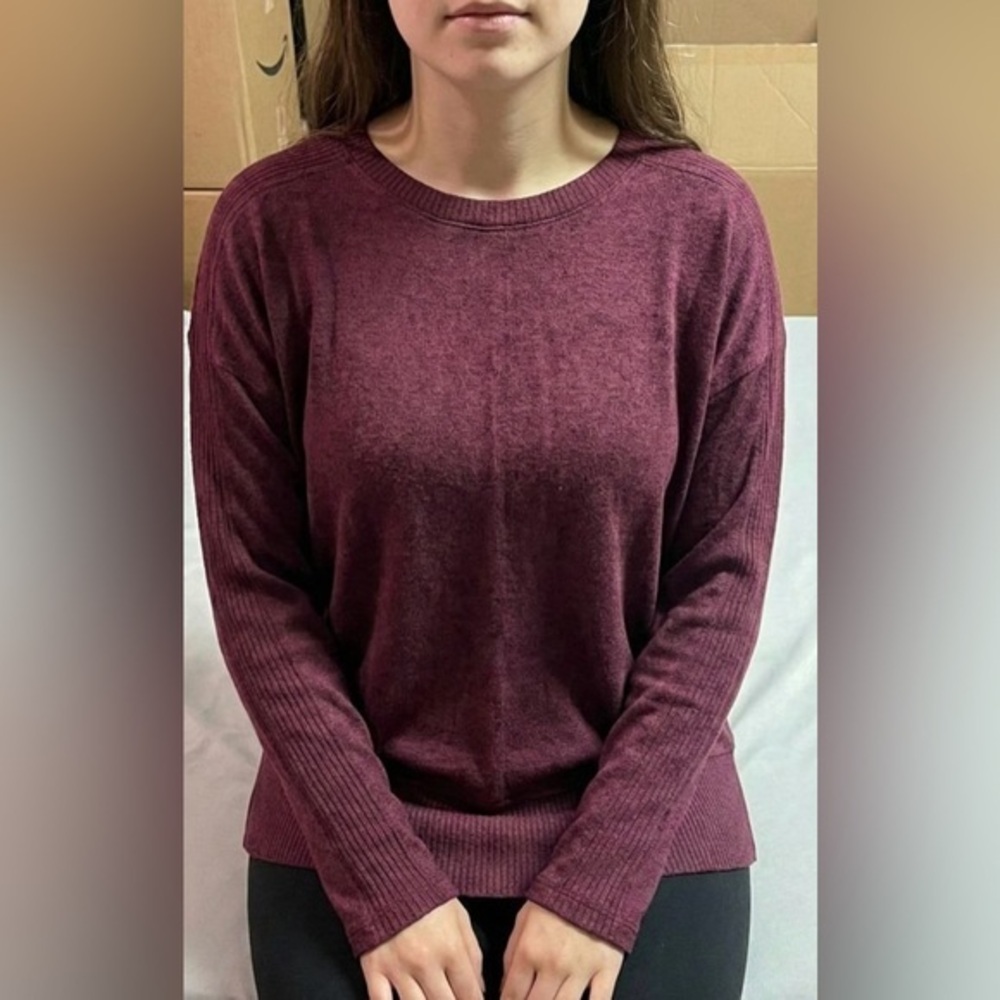 Buffalo David Bitton Long Sleeve Lightweight Maroon Knit Sweater NWOT